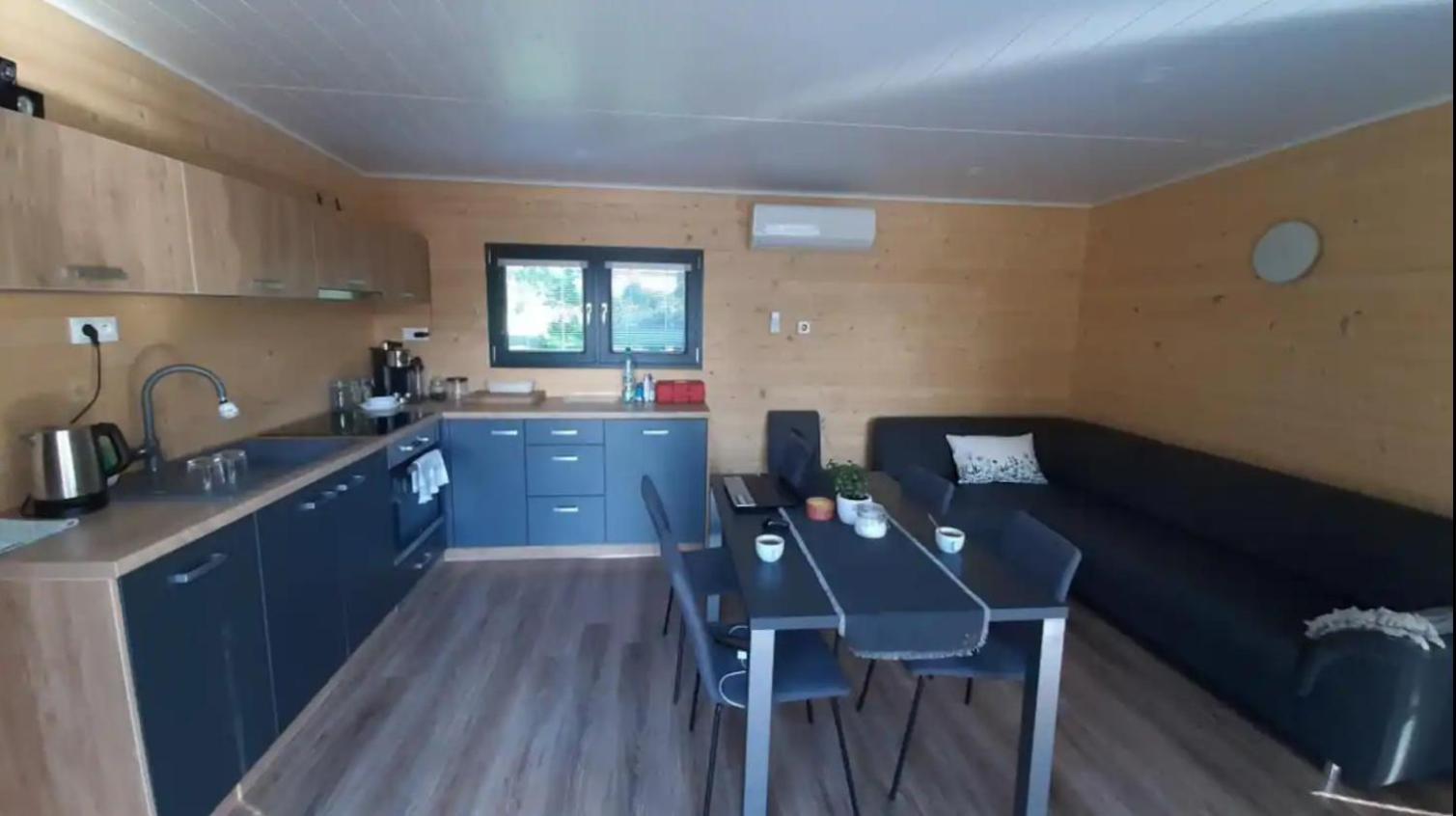 Dom Na Jazere Villa Pliešovce Exteriör bild